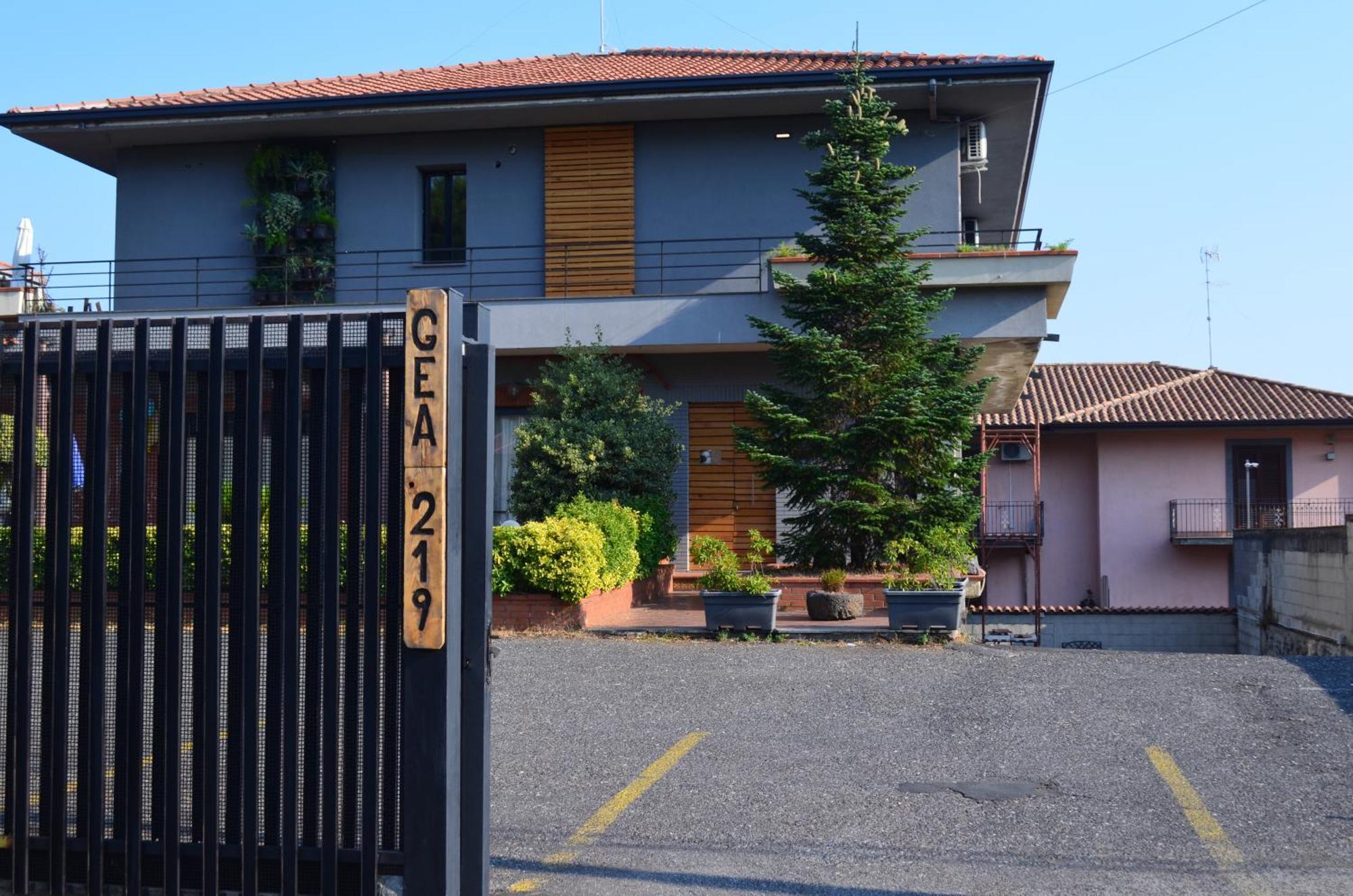 Gea Etna Apartment&Rooms Nicolosi Buitenkant foto